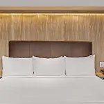 Otter Hotel